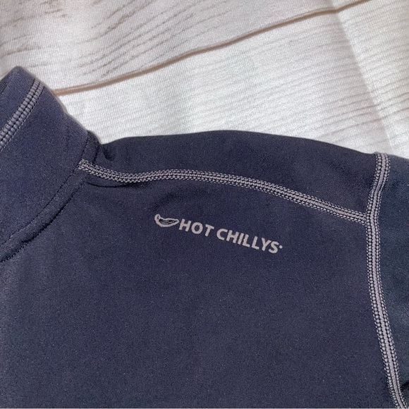 Hot Chillys Women’s Fleece-Lined Base Layer Quarter Zip Top size Med - Picture 3 of 6
